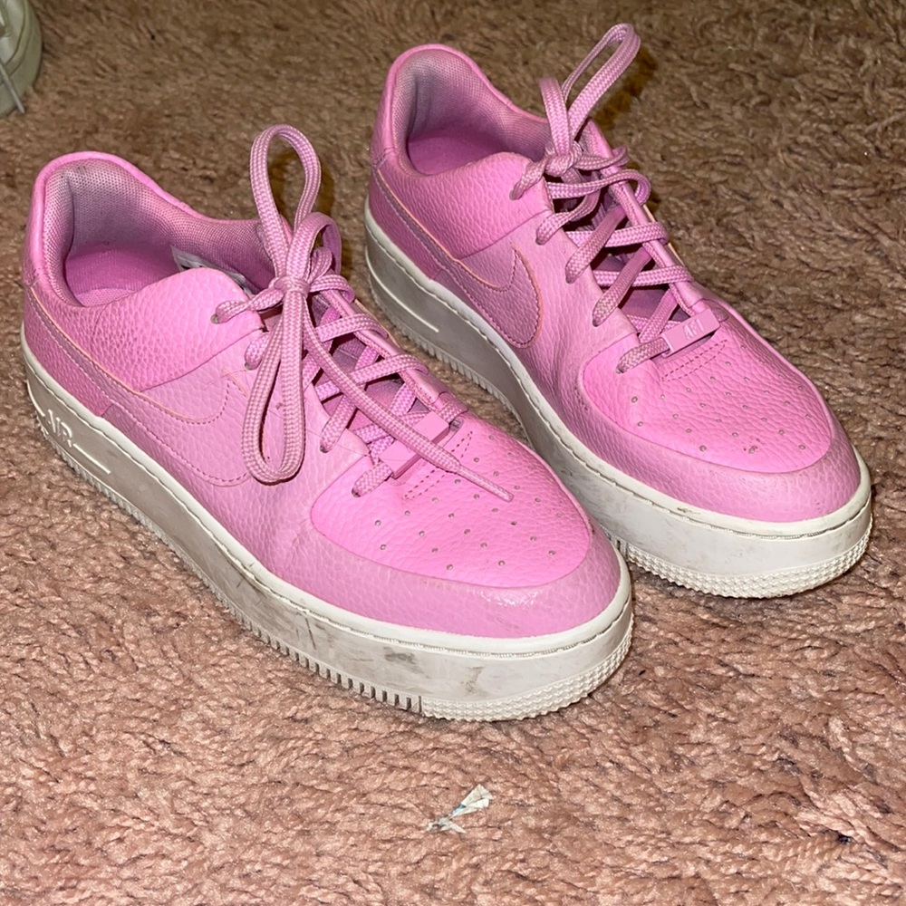 Pink Nike Air Force 1